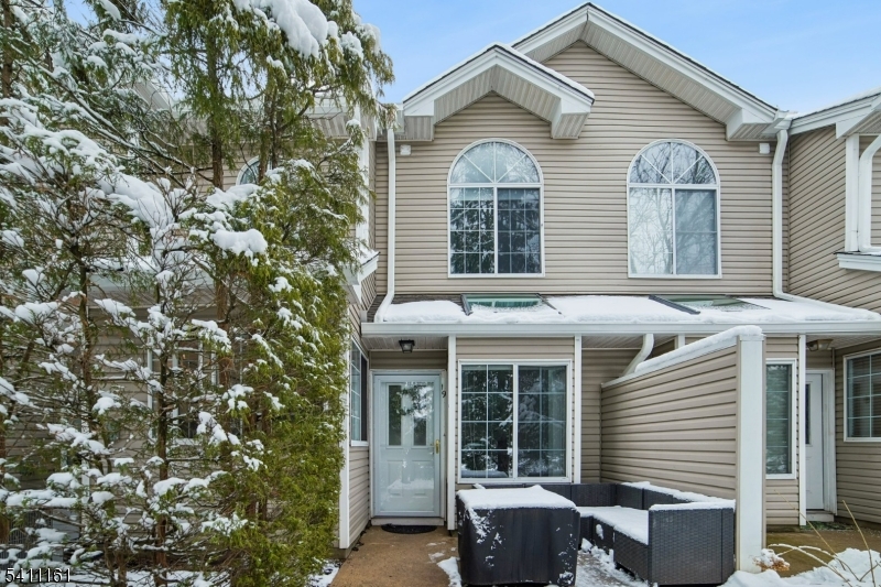 19 Birchwood Road, Unit 19 Bedminster, NJ 07921 - Photo 2 of 41