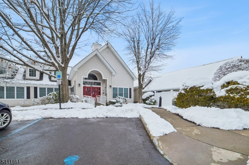 19 Birchwood Road, Unit 19 Bedminster, NJ 07921 - Photo 29 of 41