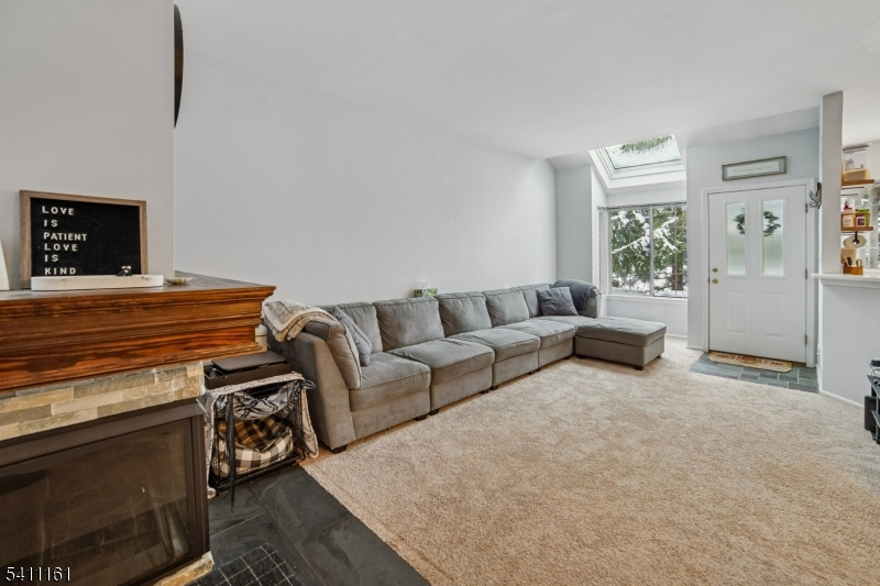 19 Birchwood Road, Unit 19 Bedminster, NJ 07921 - Photo 5 of 41