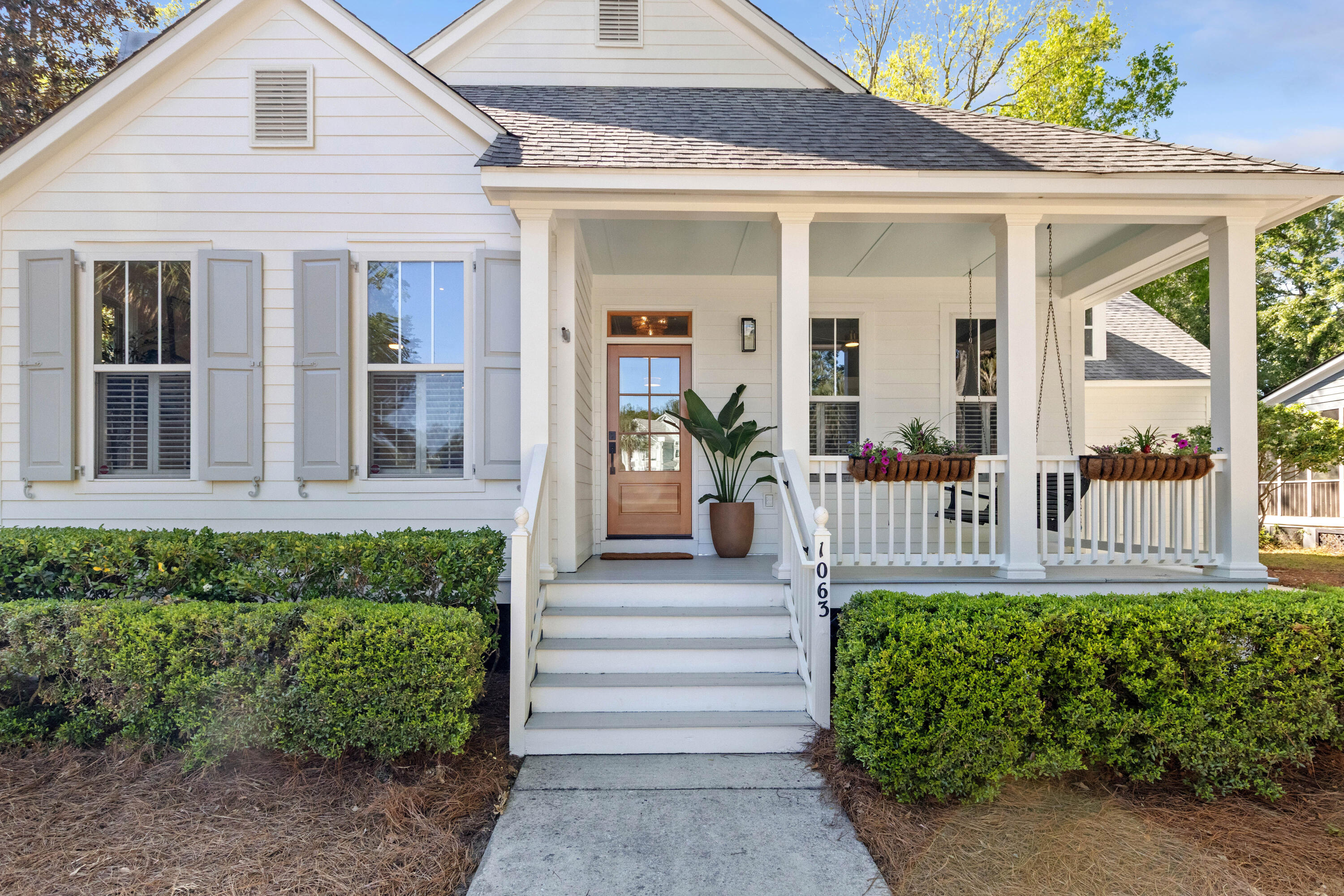 1063 Barfield Street Daniel Island, SC 29492 - Photo 30 of 51 1063BarfieldSt-CasaVerdeMediaLLC3