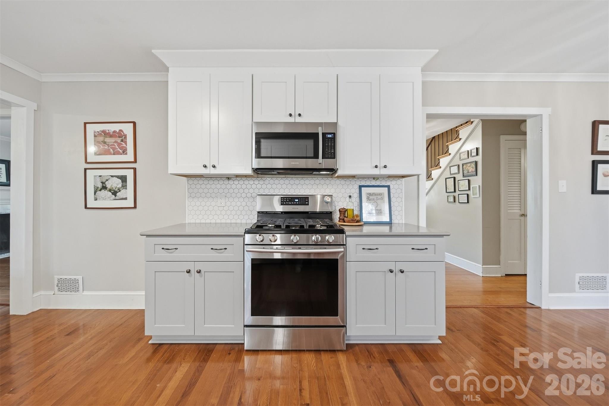 35 32nd Avenue Northwest Hickory, NC 28601 - Photo 12 of 37