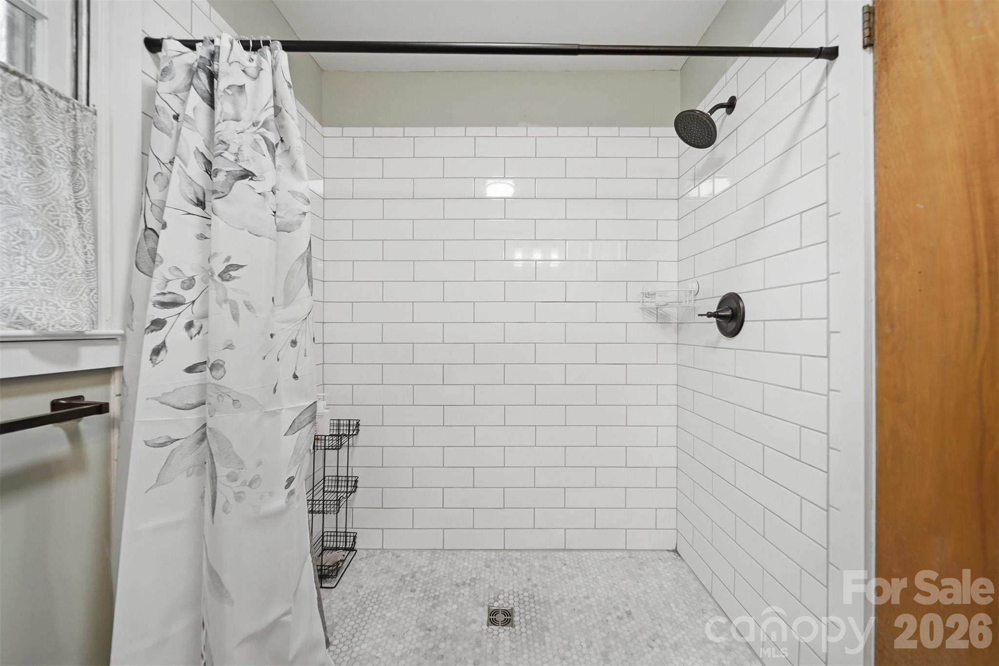 35 32nd Avenue Northwest Hickory, NC 28601 - Photo 5 of 37