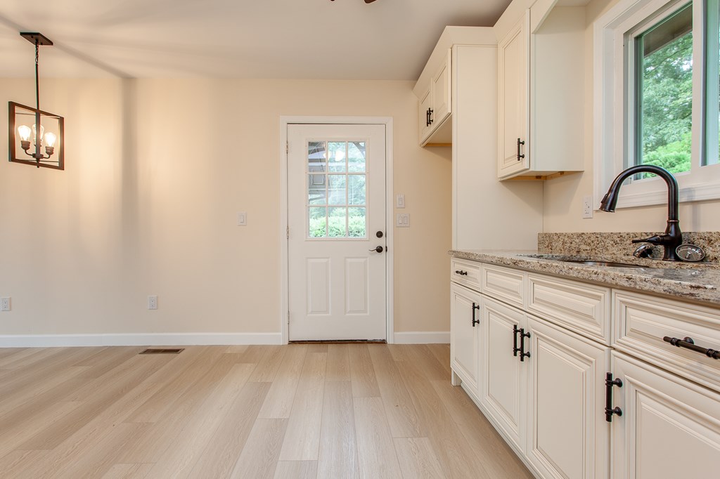 683 Old Evans Road Murphy, NC 28906 - Photo 16 of 58 Gallery Image 16