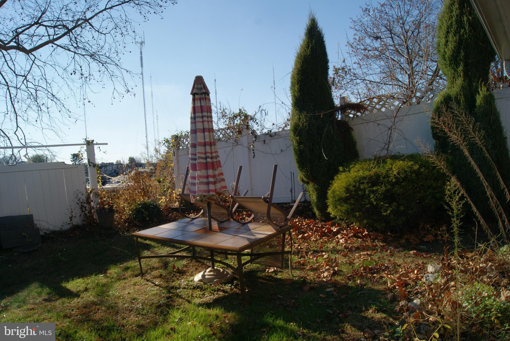 7314 Hill Road Philadelphia, PA 19128 - Photo 35 of 68