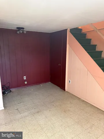 $325,000 | 7314 Hill Road, Philadelphia, PA 19128