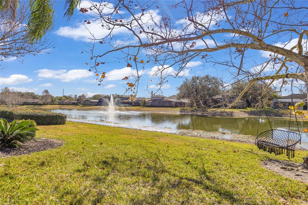 10600 Oakview Pointe Terrace Gotha, FL 34734 - Photo 39 of 44 a view of a lake with houses