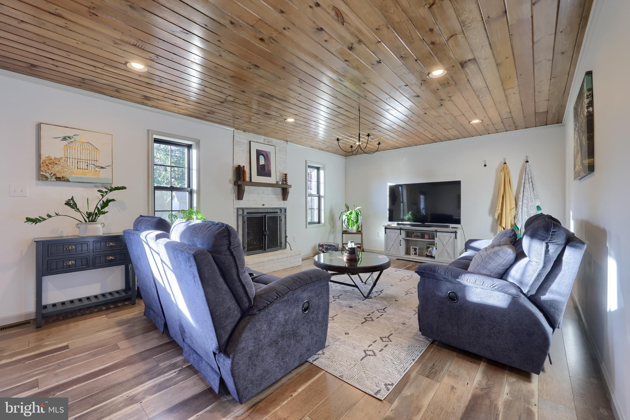 865 Robin Road Lancaster, PA 17601 - Photo 28 of 43 Gallery Image 28