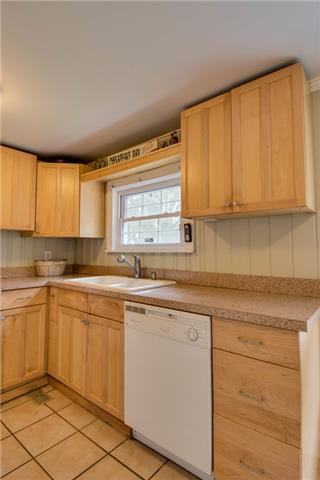 477 Franklin Limestone Road Nashville, TN 37217 - Photo 7 of 19 Window over sink makes this kitchen with cheery and bright!