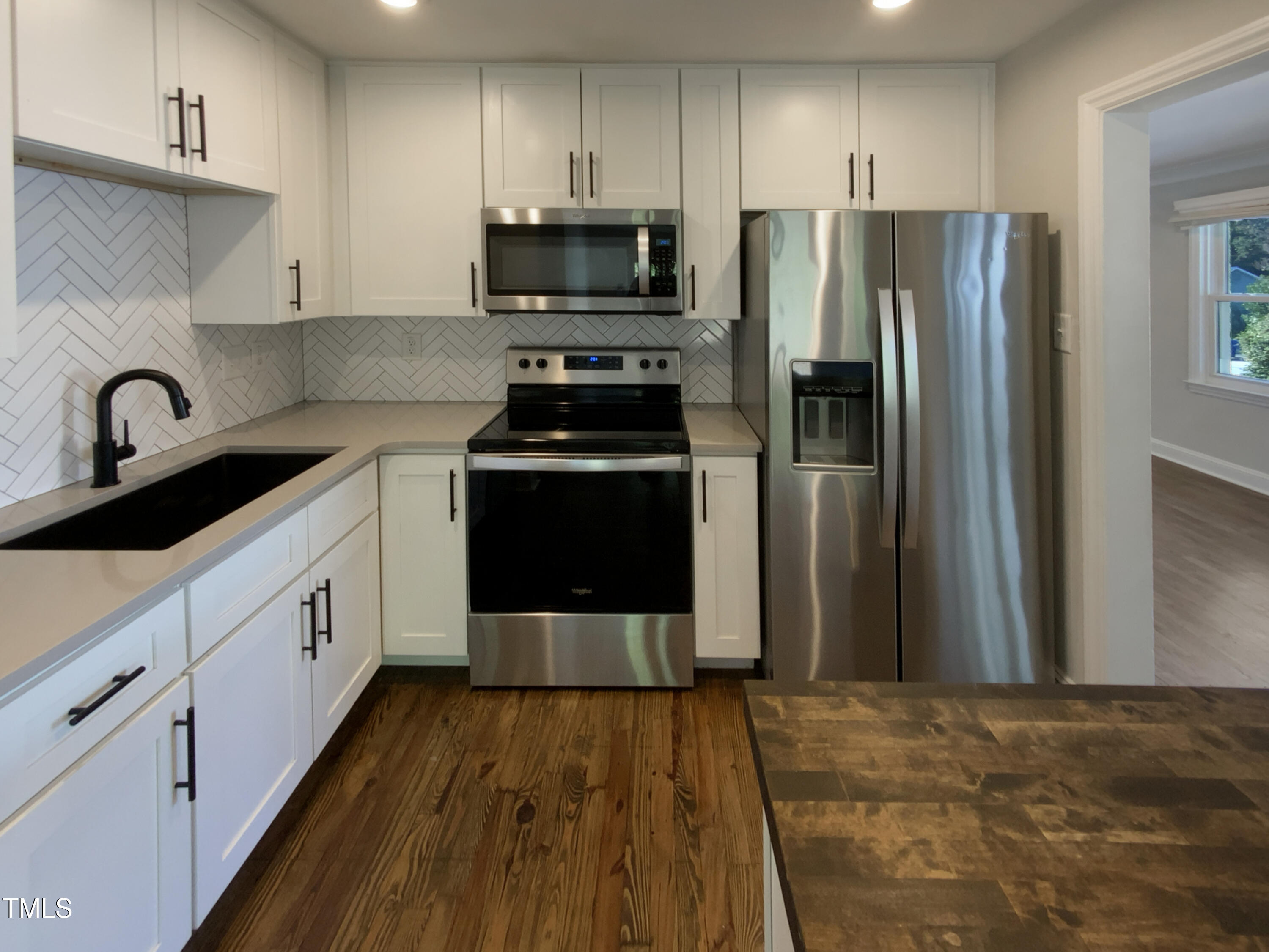 402 North King Charles Road Raleigh, NC 27610 - Photo 6 of 20 listing_5
