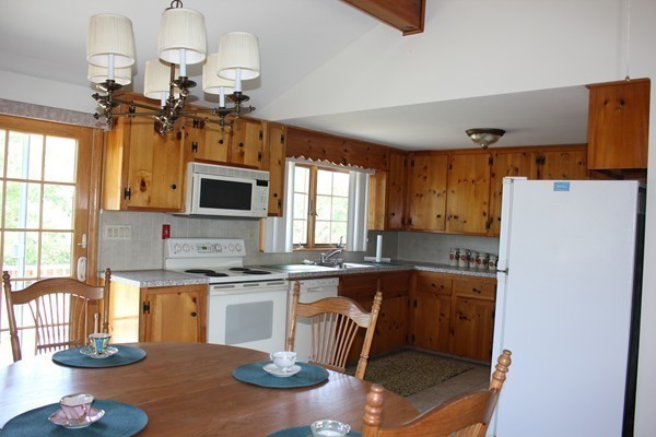 6 Valley Road Wareham, MA 02532 - Photo 8 of 20 Gallery Image 8