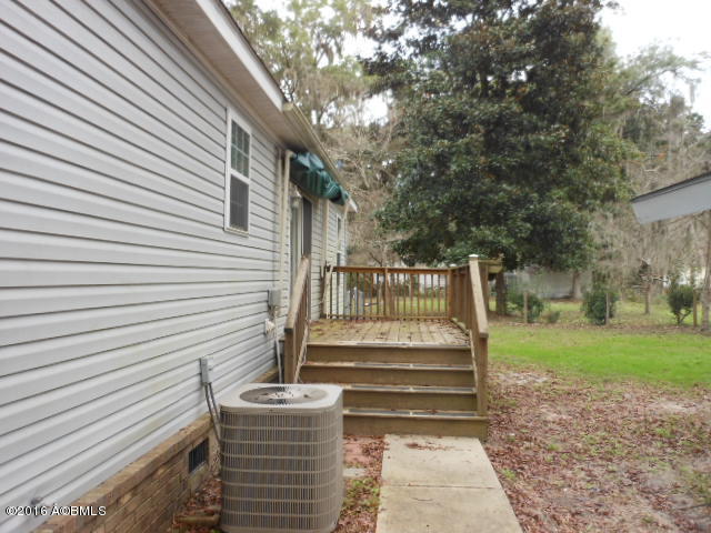 1115 Old Trail Road Beaufort, SC 29902 - Photo 14 of 17 Old Trail 022