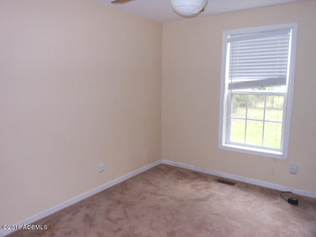 1115 Old Trail Road Beaufort, SC 29902 - Photo 9 of 17 Old Trail 011