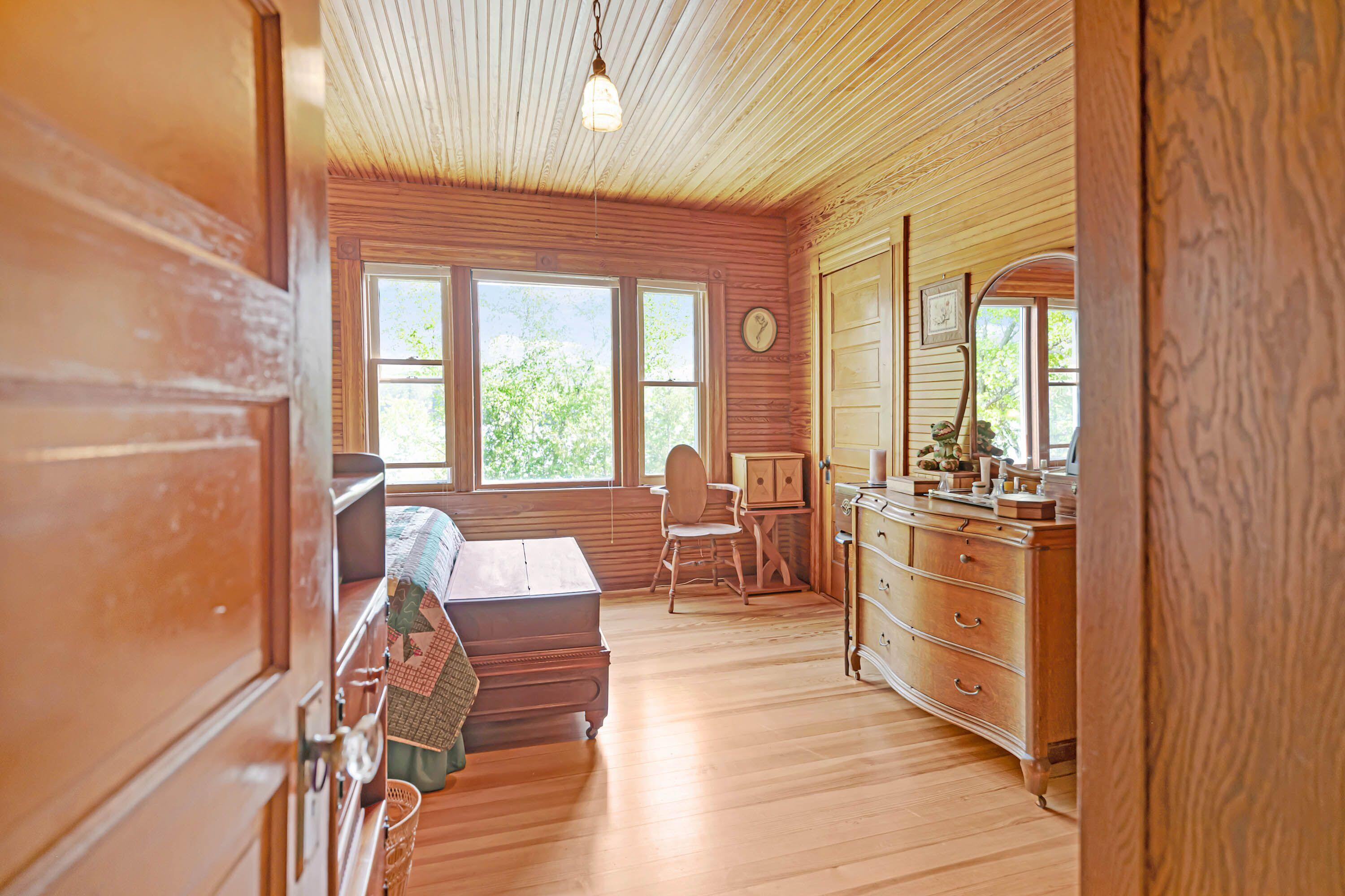 168 Shore Road Rangeley, ME 04964 - Photo 23 of 62 26