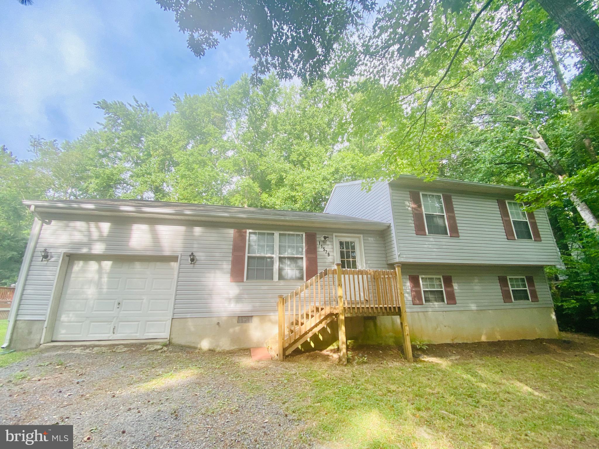 11579 Ropeknot Road Lusby, MD 20657 - Photo 2 of 20 Gallery Image 2