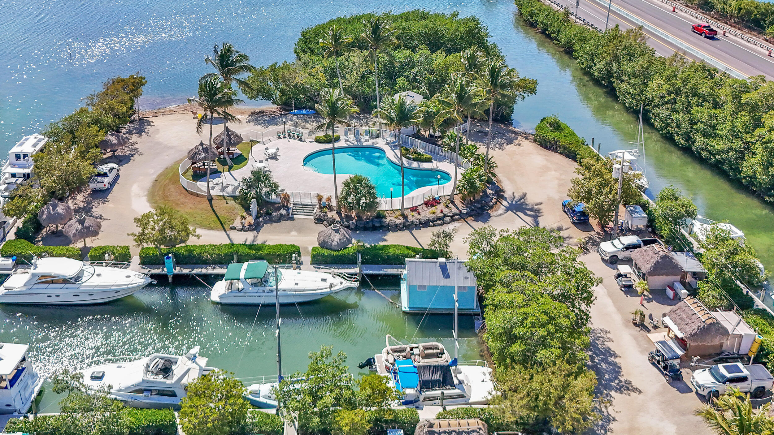 100 Morris Lane, Unit D9 Key Largo, FL 33037 - Photo 14 of 23 Pool