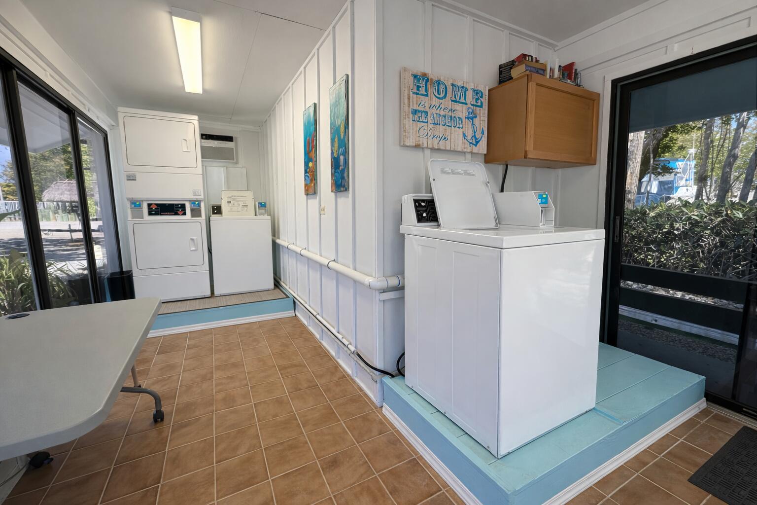 100 Morris Lane, Unit D9 Key Largo, FL 33037 - Photo 20 of 23 Laundry Facility