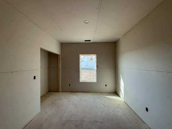 $409,900 | 1921 South Stone Creek Boulevard, Urbana, IL 61802