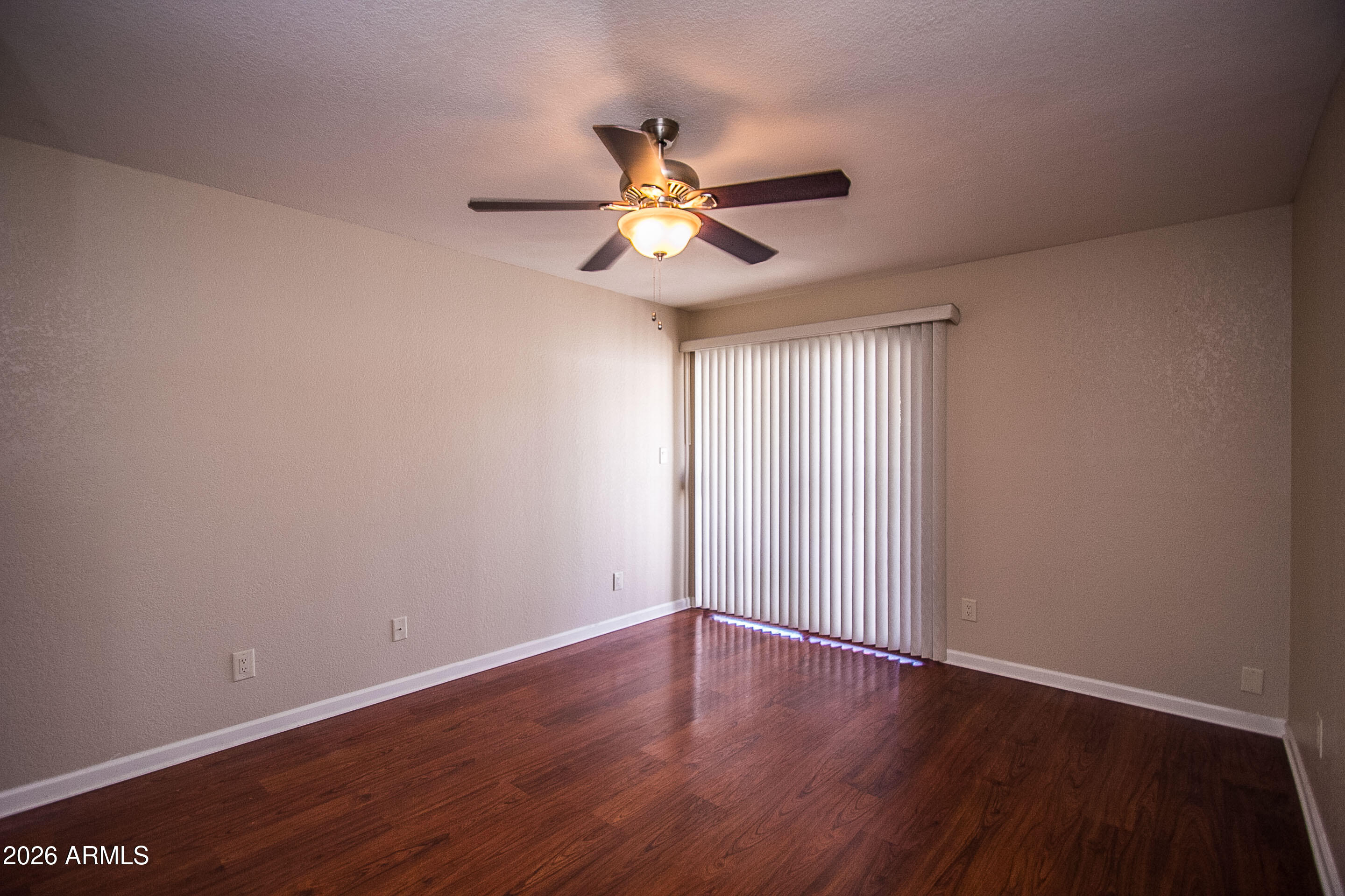 7755 East Thomas Road, Unit 18 Scottsdale, AZ 85251 - Photo 12 of 26 Primary bedroom
