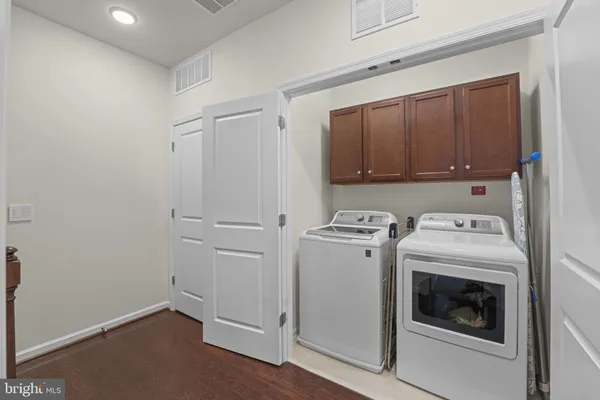 $575,000 | 24664 Cable Mill Terrace, Aldie, VA 20105
