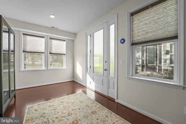 $575,000 | 24664 Cable Mill Terrace, Aldie, VA 20105