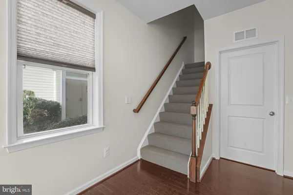 $575,000 | 24664 Cable Mill Terrace, Aldie, VA 20105