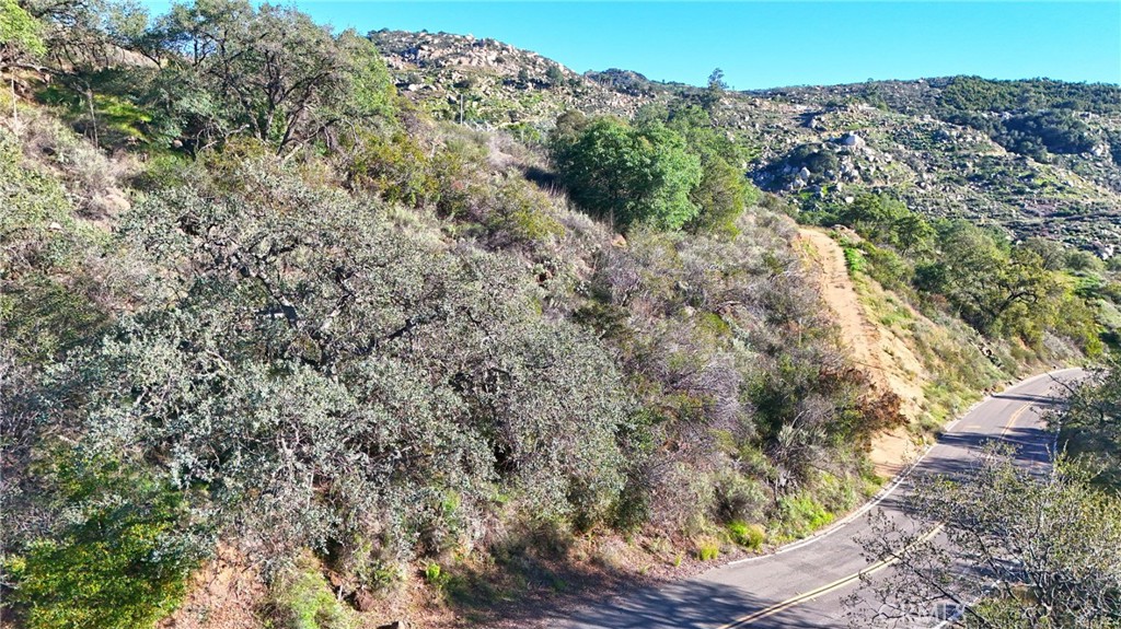 3 Vuelta Grande Road Temecula, CA 92590 - Photo 4 of 39