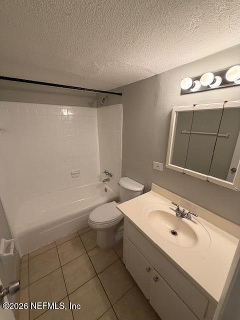 3048 Belden Street, Unit 5 Jacksonville, FL 32207 - Photo 6 of 7 a bathroom with a sink a toilet and mirror