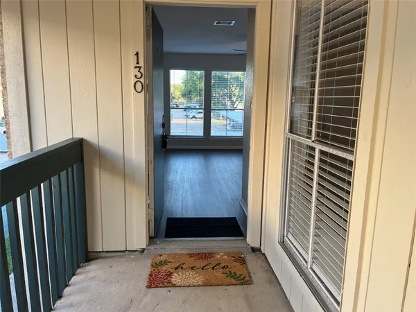 $110,000 | 250 El Dorado Boulevard, Unit 130, Webster, TX 77598