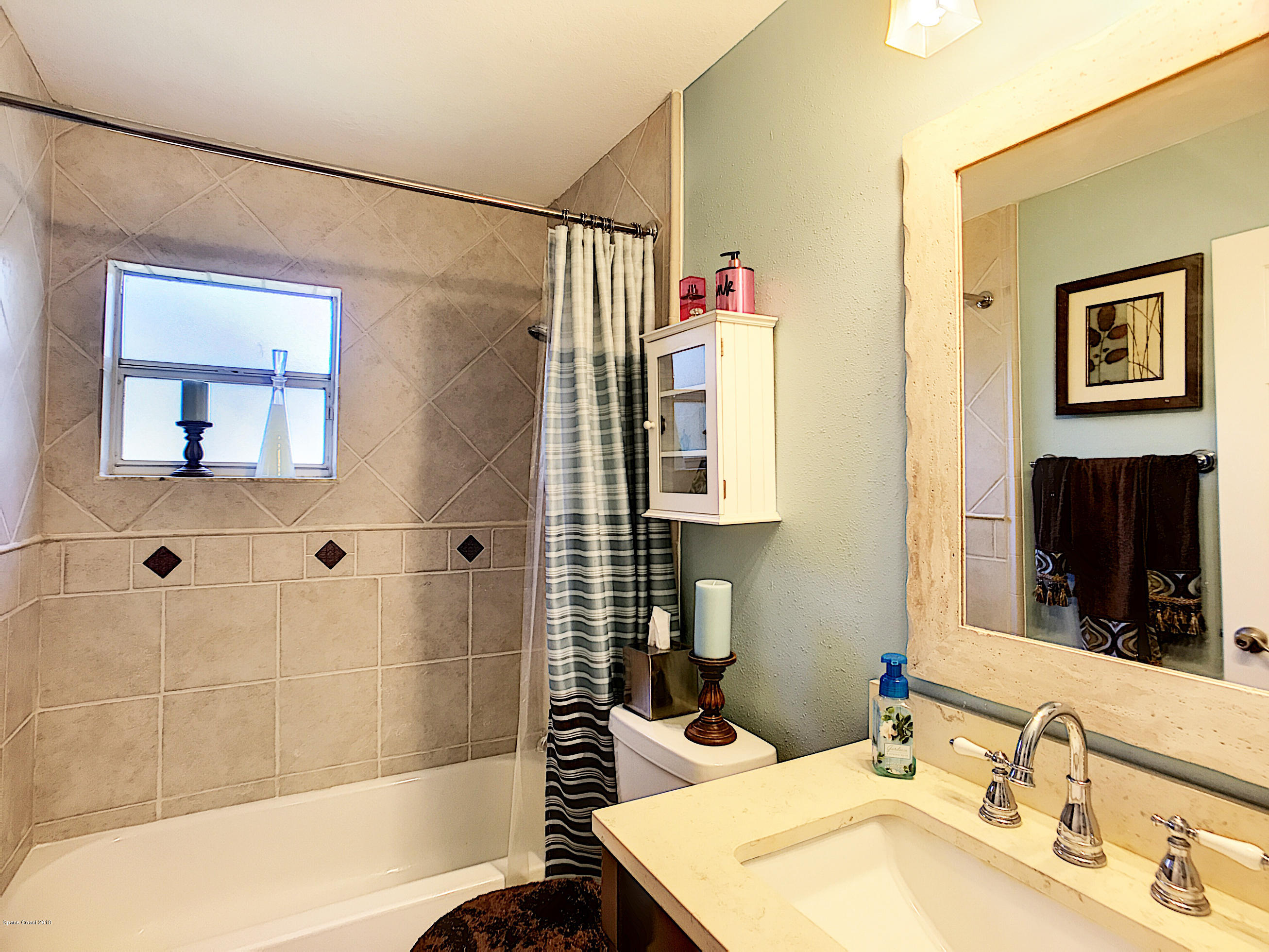 301 Lake Road Lake Mary, FL 32746 - Photo 19 of 47 Bathroom 2