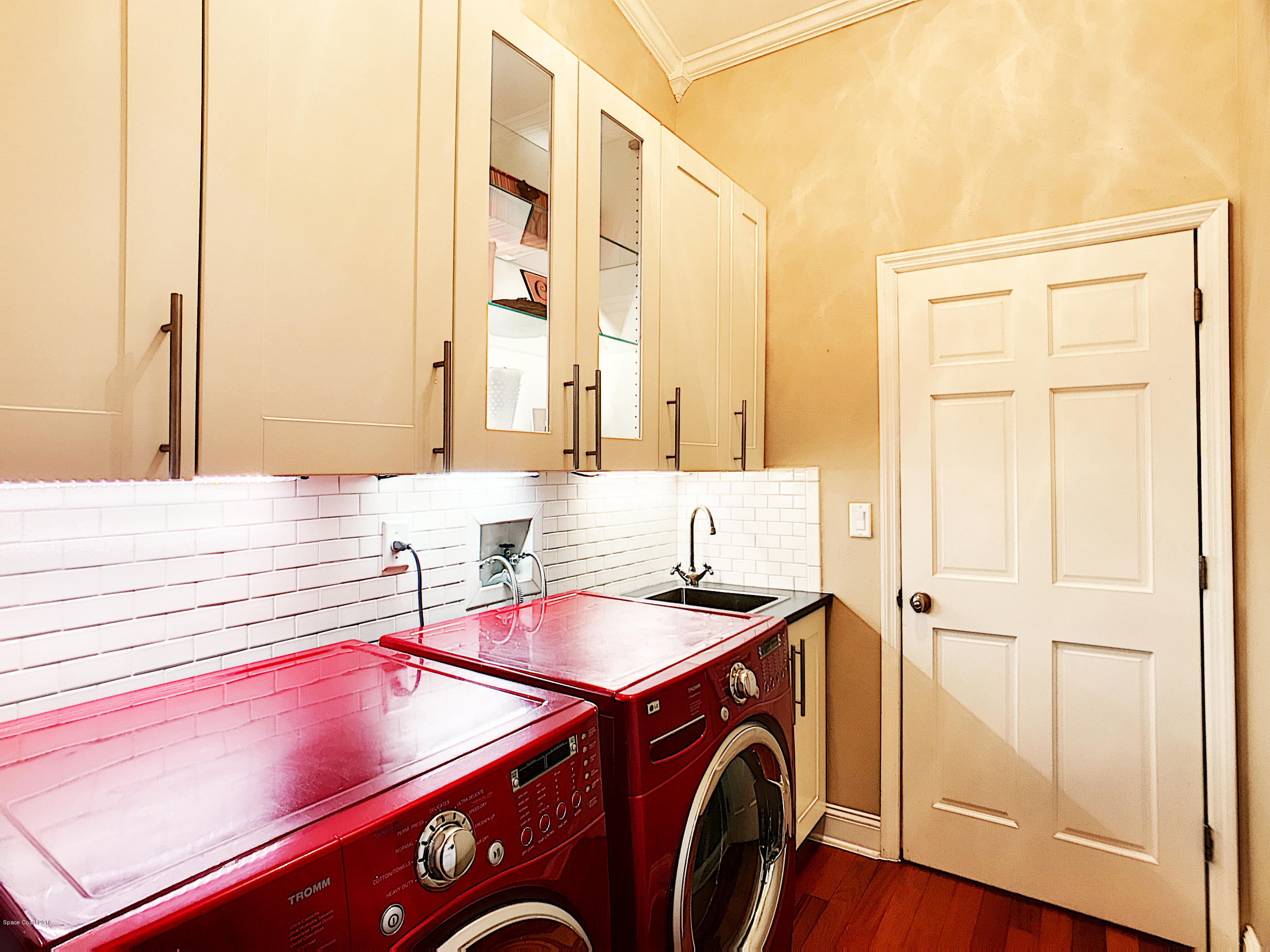 301 Lake Road Lake Mary, FL 32746 - Photo 40 of 47 Laundry Room