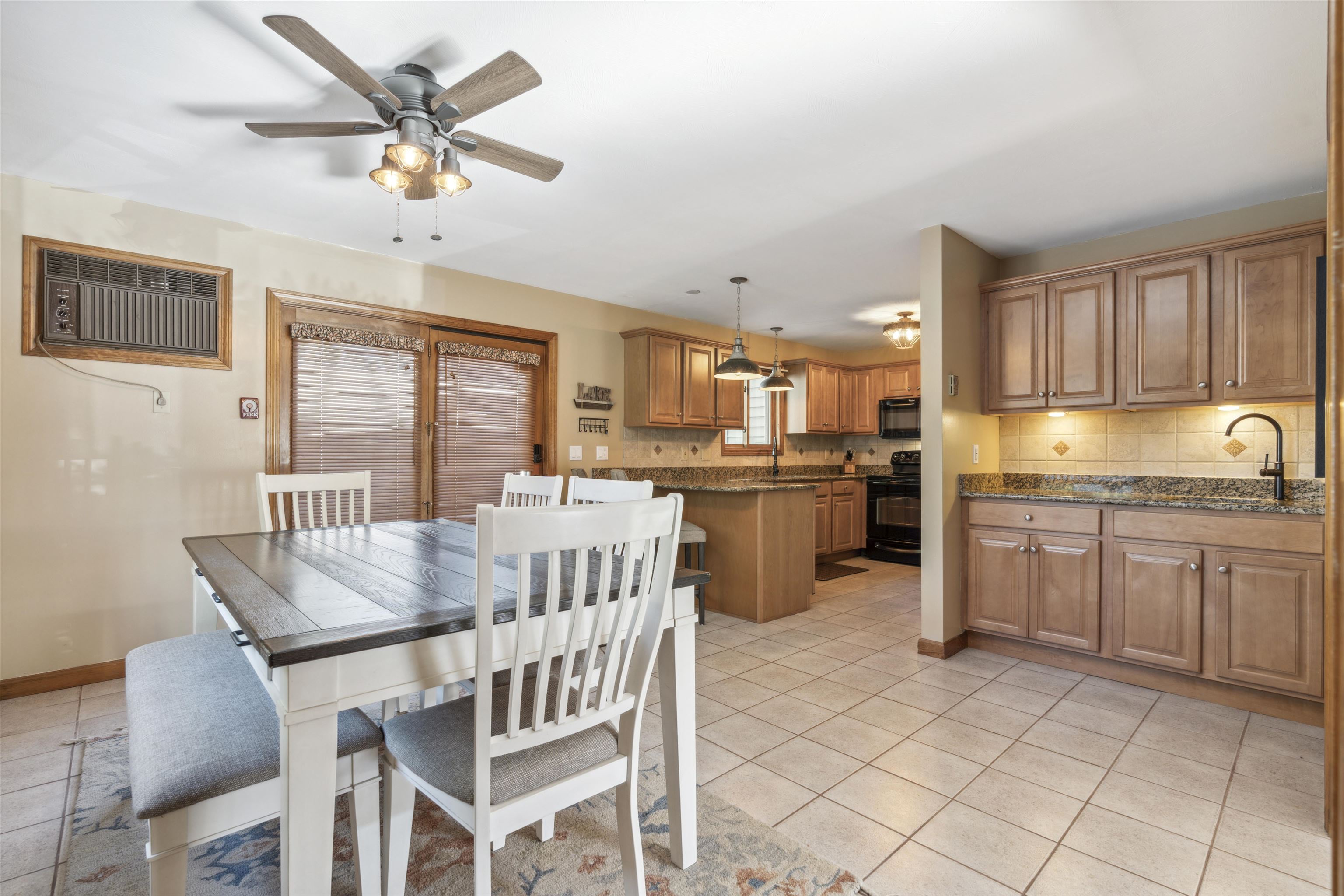 336 Intervale Road, Unit D1 Gilford, NH 03249 - Photo 5 of 40