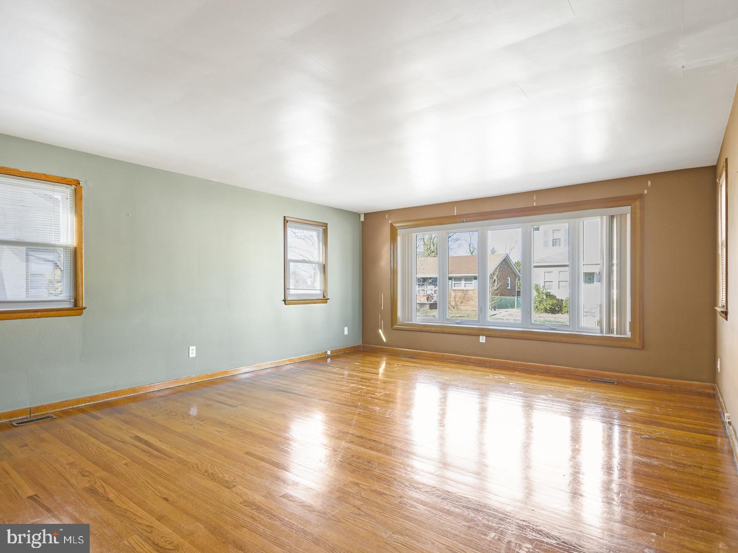 612 Taylor Street Riverside, NJ 08075 - Photo 10 of 26