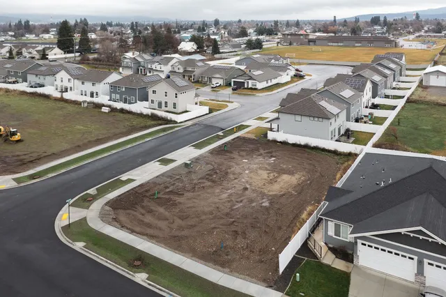$149,500 | 17406 East Maxwell Avenue, Spokane Valley, WA 99016