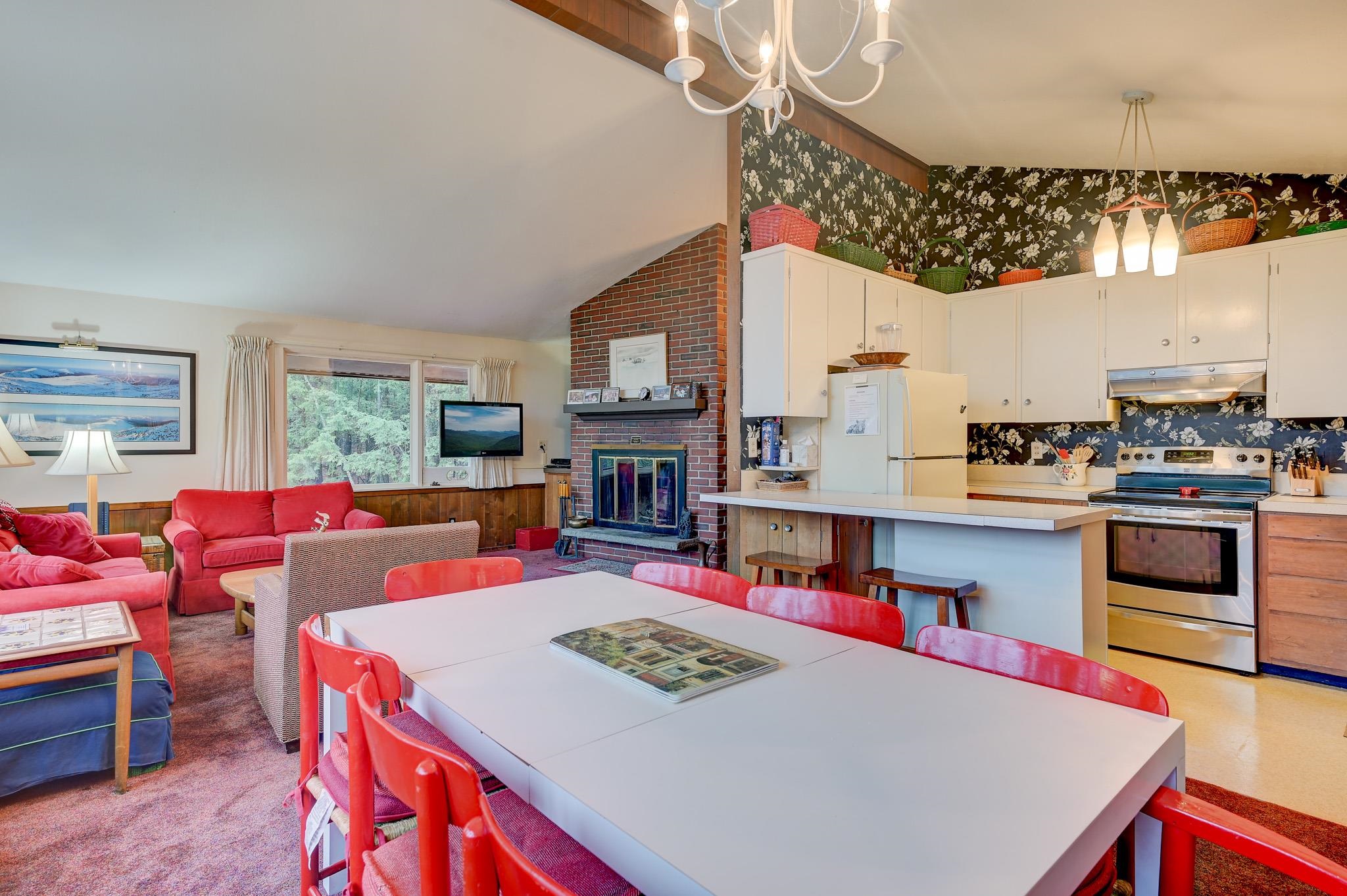131 Crown Ridge Road Conway, NH 03860 - Photo 10 of 40