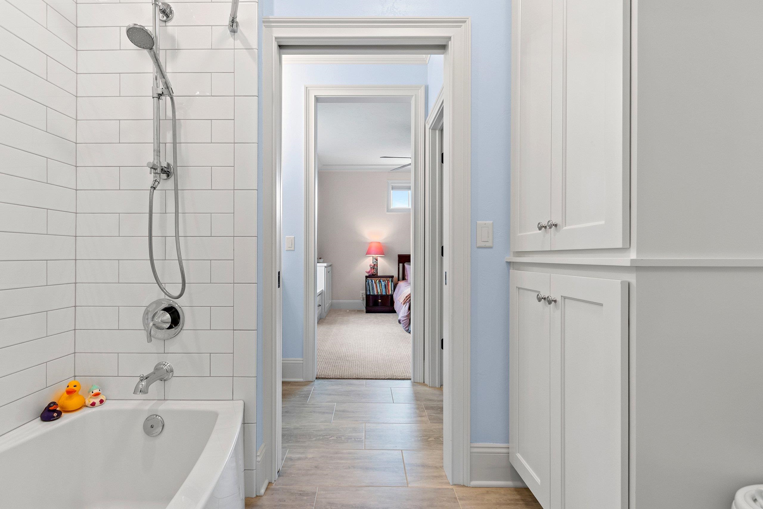 6916 North Palladium Court Appleton, WI 54913 - Photo 49 of 84