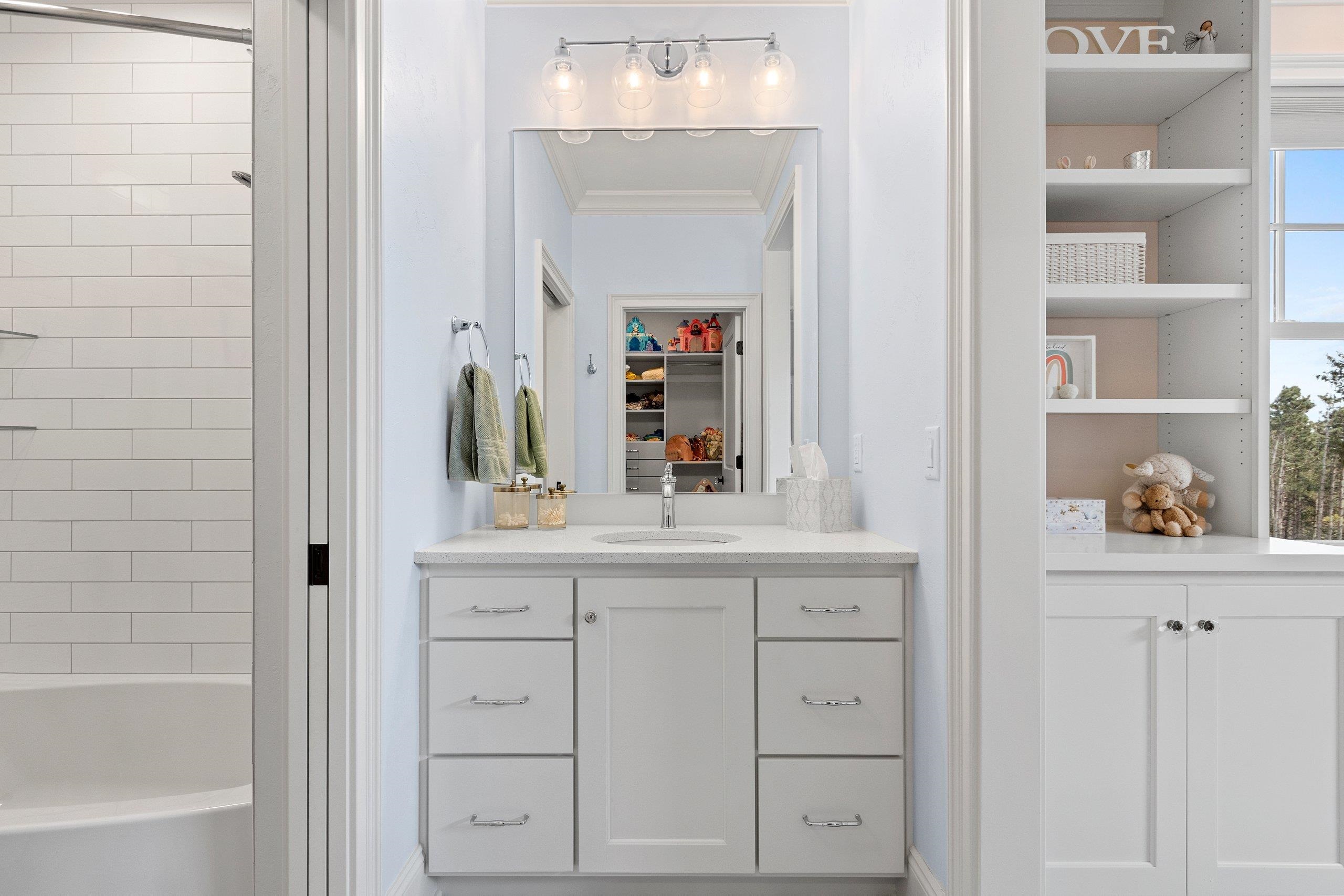 6916 North Palladium Court Appleton, WI 54913 - Photo 51 of 84