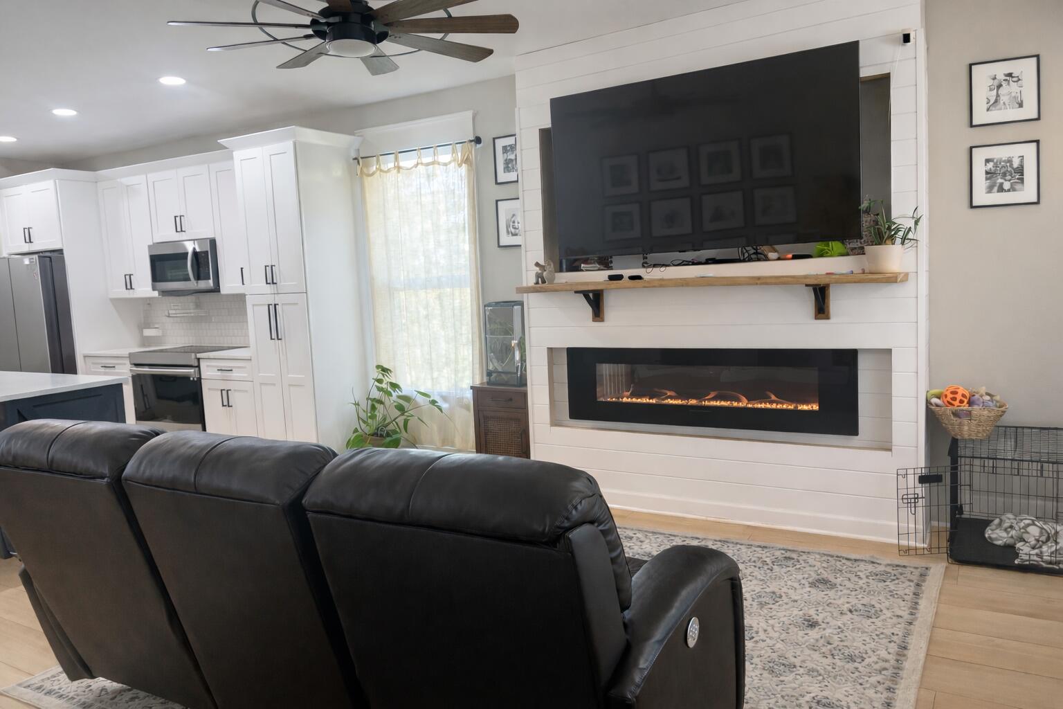 133 Nuit Lane Santa Rosa Beach, FL 32459 - Photo 3 of 10 Livingroom