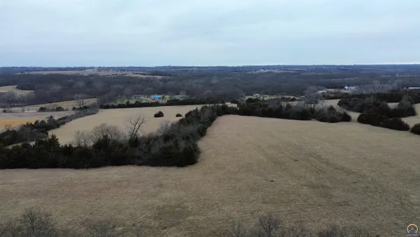 $225,000 | 10200 U4 Road, Hoyt, KS 66440