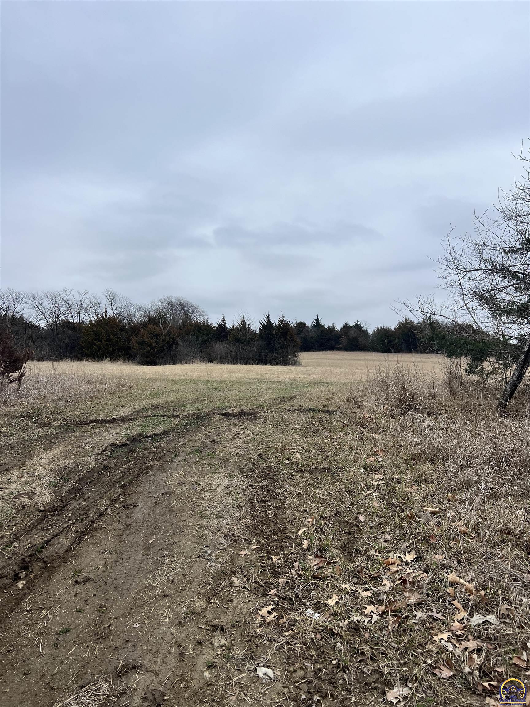 10200 U4 Road Hoyt, KS 66440 - Photo 17 of 32