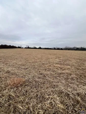 $225,000 | 10200 U4 Road, Hoyt, KS 66440
