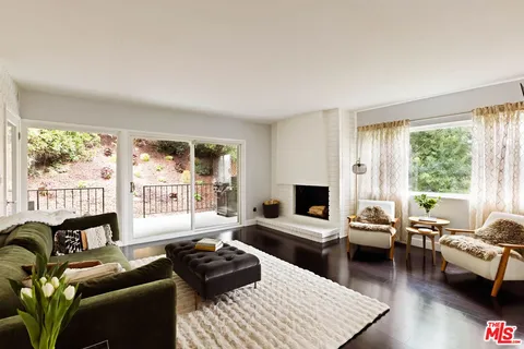 $1,095,000 | 8525 Ridpath Drive, Los Angeles, CA 90046