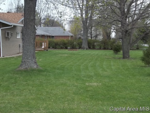 300 West Southwind Road Springfield, IL 62703 - Photo 3 of 5