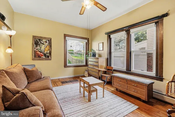 $265,000 | 321 Walnut Street, Lemoyne, PA 17043