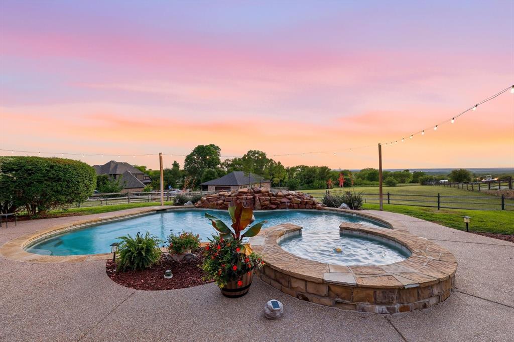 12025 Vista Ranch Way Fort Worth, TX 76179 - Photo 2 of 40