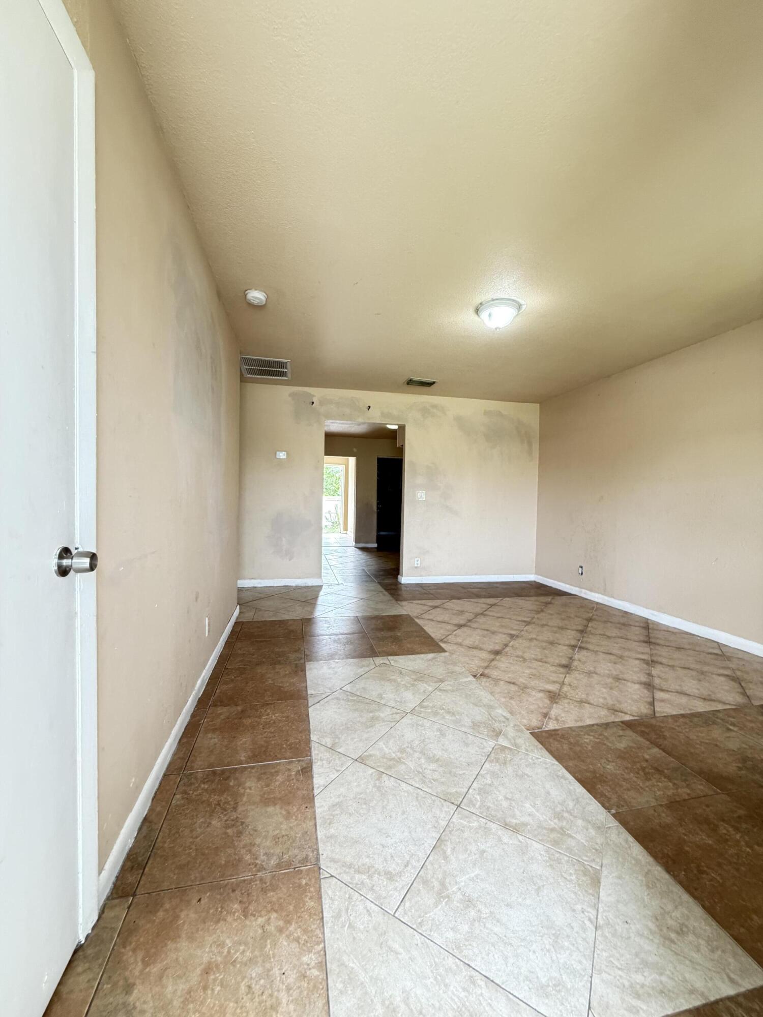 3243 Grove Road Boynton Beach, FL 33435 - Photo 3 of 33 IMG_1153