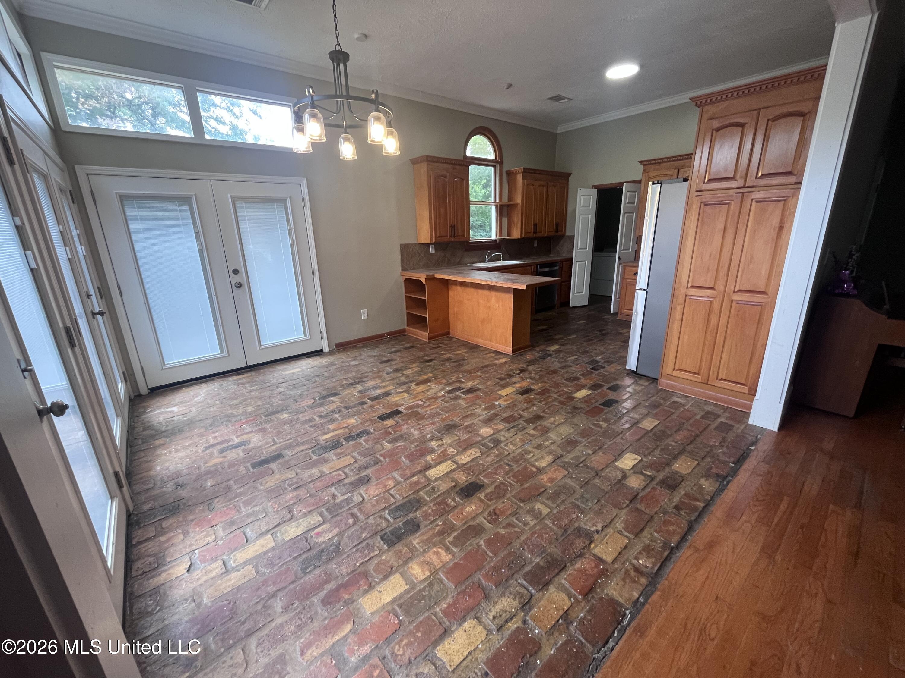 3875 A Tiffintown Road Vicksburg, MS 39183 - Photo 2 of 8 IMG_9319