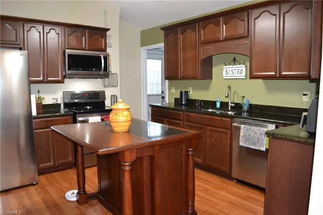 $209,900 | 305 Penn Street, Madison, NC 27025