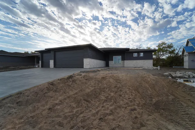 $329,000 | 12017 East Bonita Court, Wichita, KS 67207