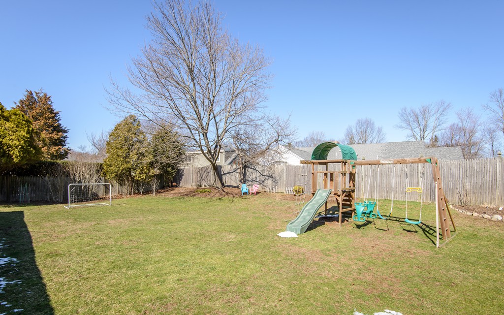 15 Andover Road Beverly, MA 01915 - Photo 19 of 20 Gallery Image 19