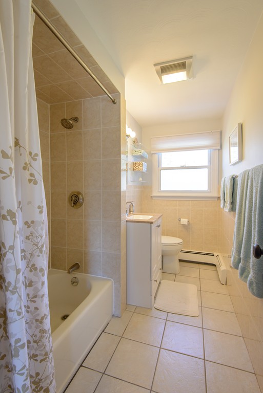 15 Andover Road Beverly, MA 01915 - Photo 10 of 20 Gallery Image 10